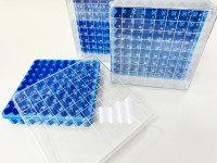 Runlab Криоштатив для пробирок от 1 до 2 мл, 81 ячейка, с прозрачной крышкой, цвет синий, Китай